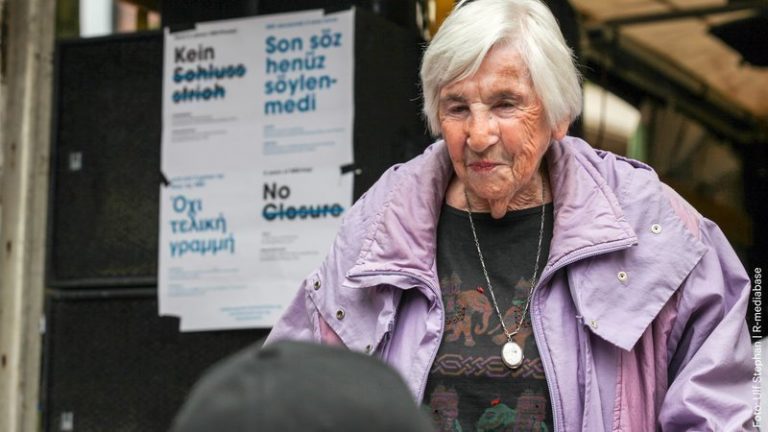 Esther Bejarano. Erkundige dich nach ihr. Amore e rabbia